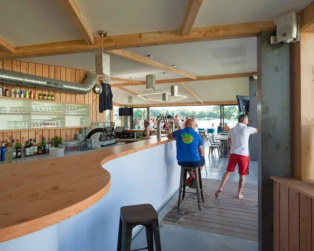 Restaurant Le Spot_Nozay_slider_image_1