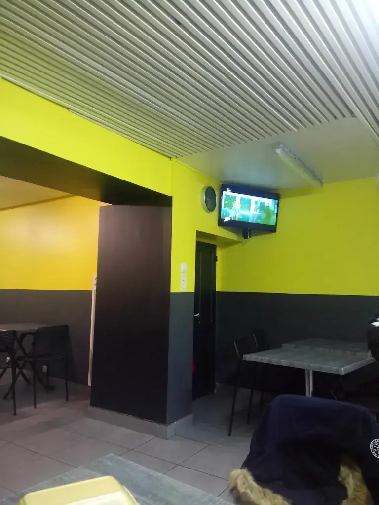 Smiley Kebab_Nozay_slider_image_3