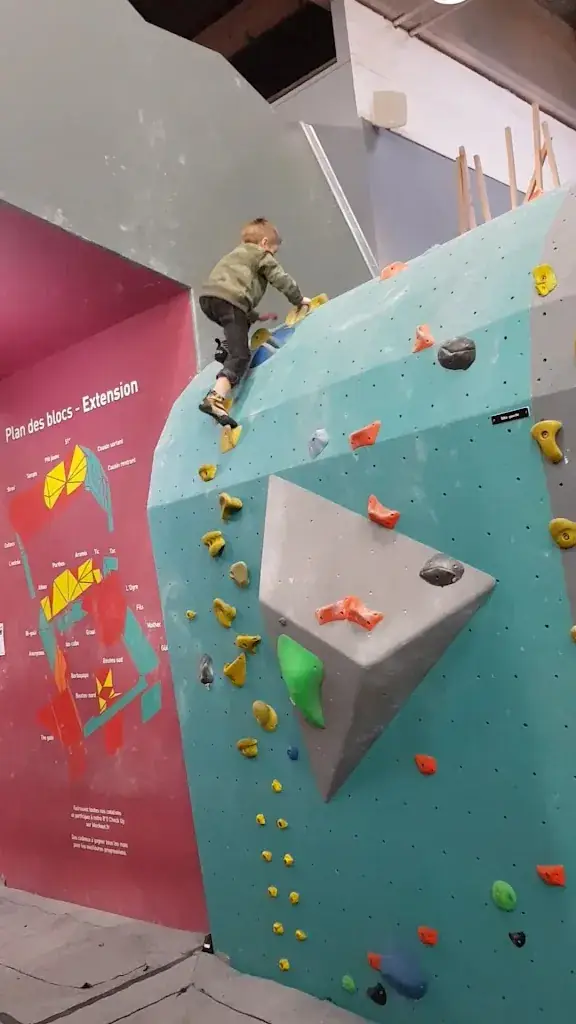 La Maison Mère_Osny_slider_image_2