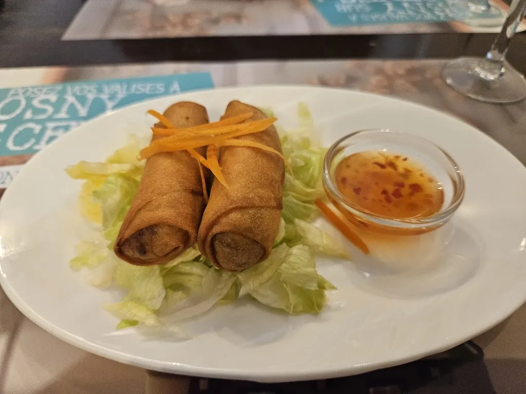 Gweyvan Drunkbrow_Rojana Thai Cuisine_Osny_review