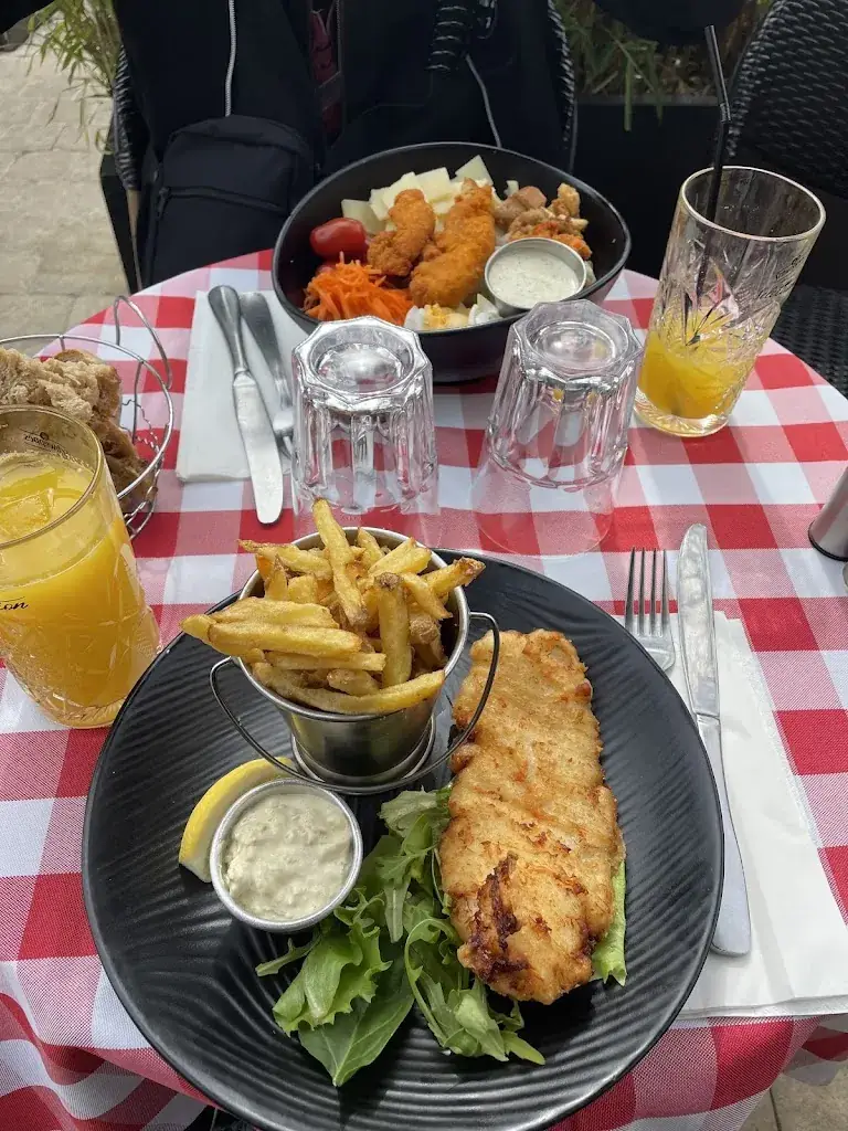 fishwithattitude_Le Nouveau Paris restaurant neuilly sur seine ile de la jatte_Neuilly-sur-Seine_review