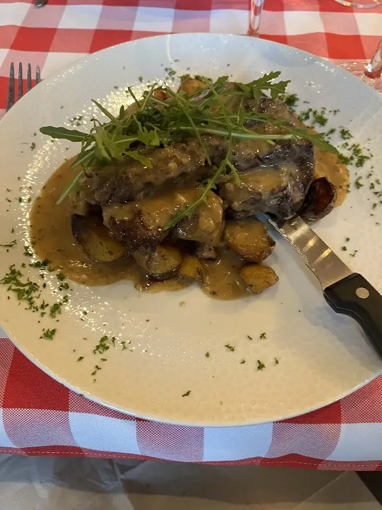 Oscar Mike_Le Nouveau Paris restaurant neuilly sur seine ile de la jatte_Neuilly-sur-Seine_review