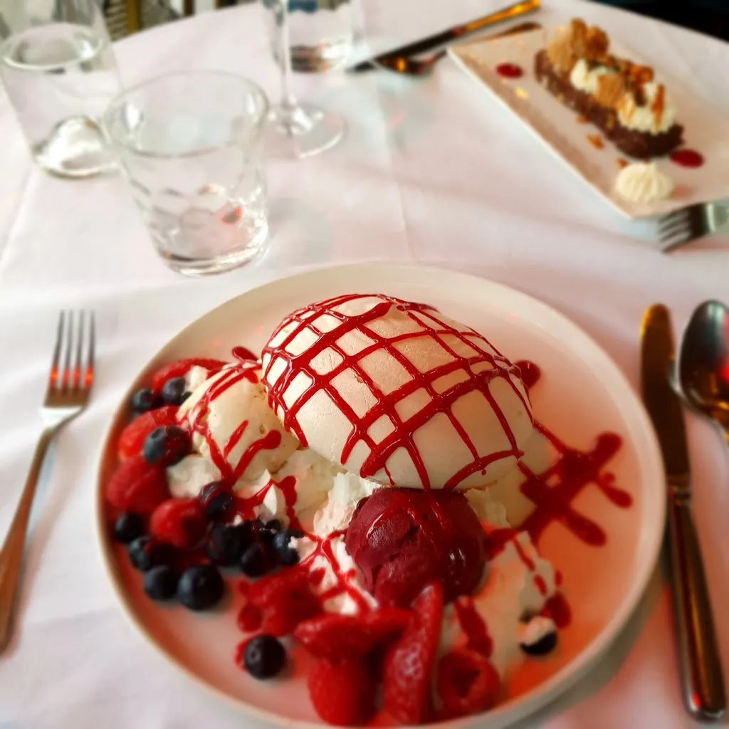 Menu_Le Village à Neuilly_Neuilly-sur-Seine_image_5