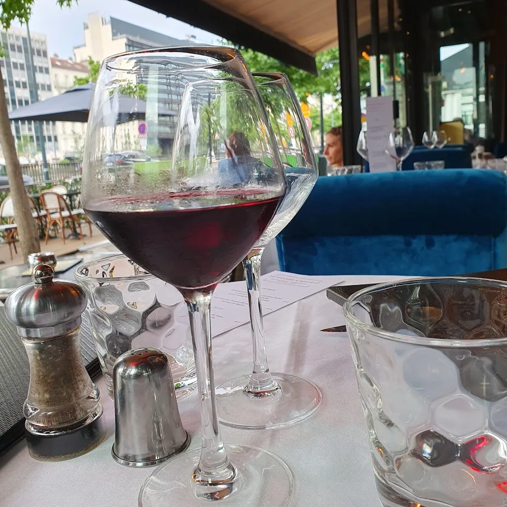 Menu_Le Village à Neuilly_Neuilly-sur-Seine_image_7