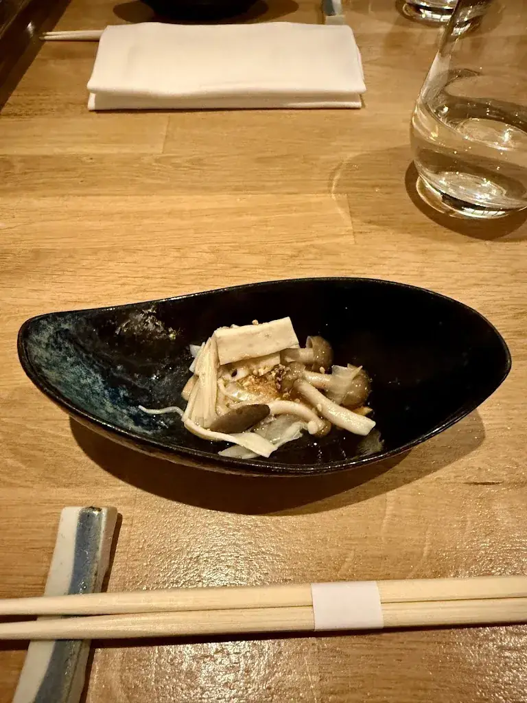 Qiancheng JIANG_YUSHIN_Neuilly-sur-Seine_review