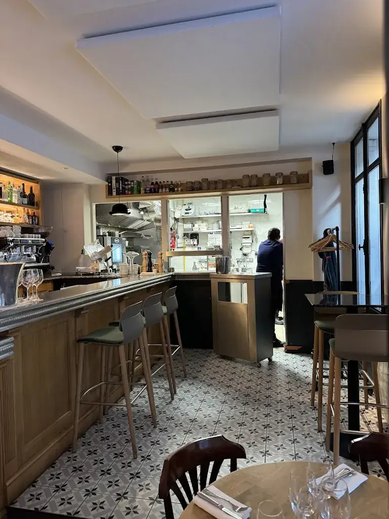 Les Raisins Sociaux_Neuilly-sur-Seine_slider_image_3