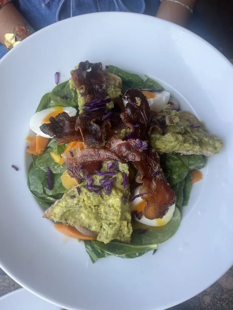 Amandine GT PZ_Bistrot Quai_Neuilly-sur-Seine_review