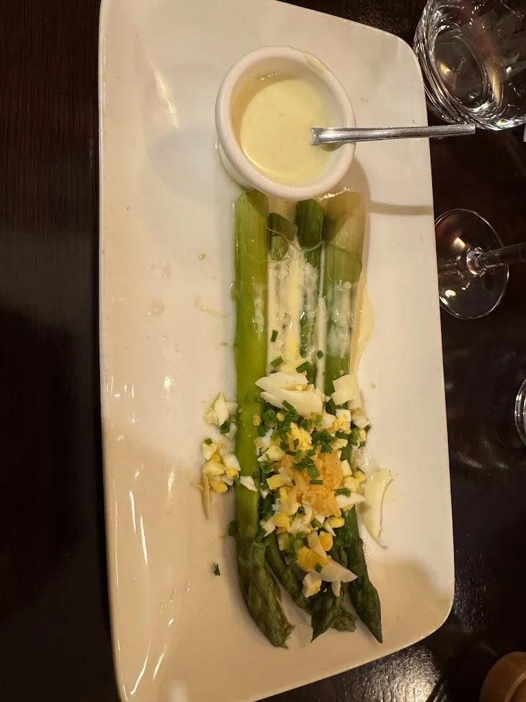 Paul_L'Adresse_Neuilly-sur-Seine_recensione