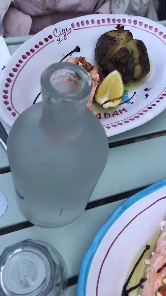 Gigi L'Isle Adam_L'Isle-Adam_slider_image_2