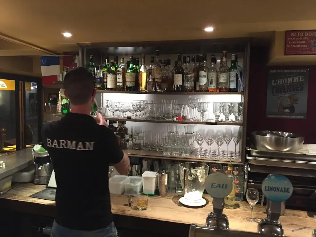 Sync Plxnezz_Le Batignolle_Poissy_recensione