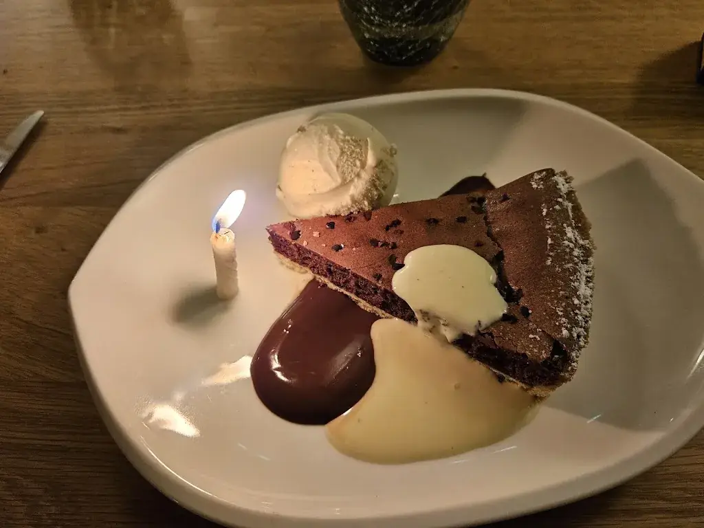 S B_Hôtel Restaurant C La Suite_Pomponne_review