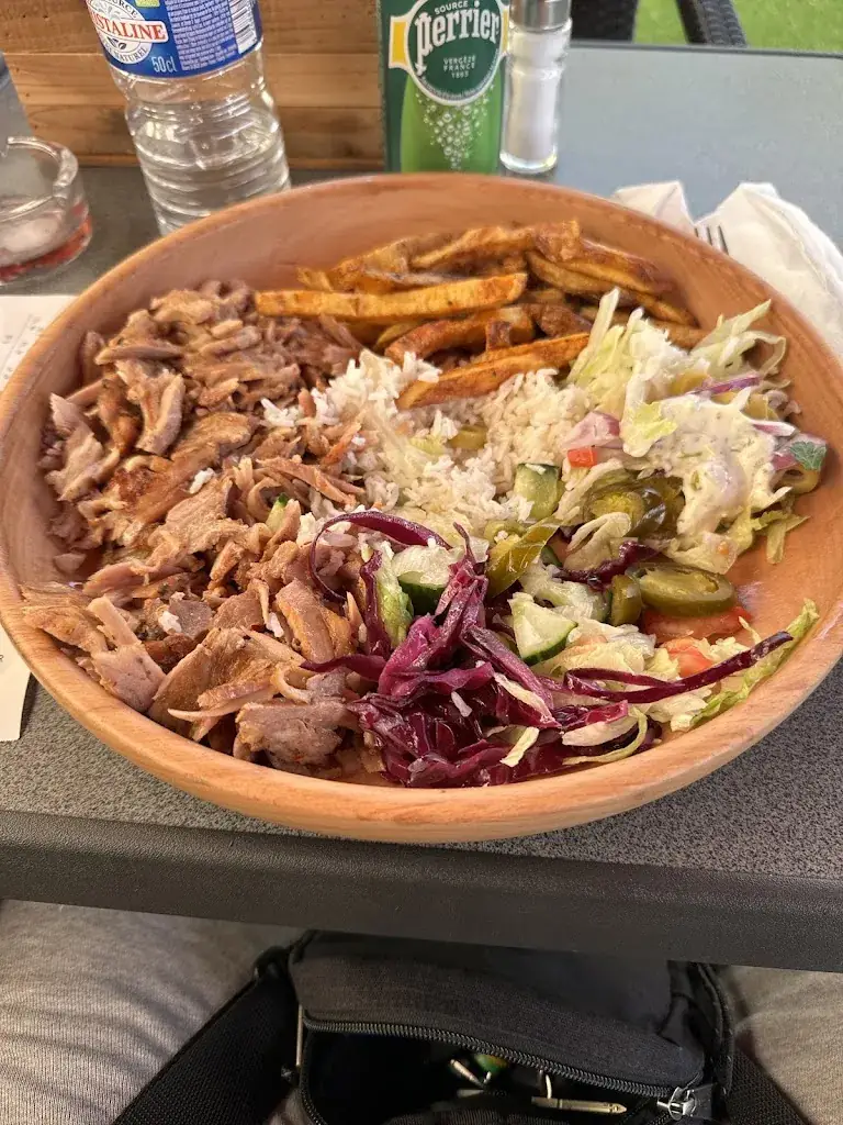 mohamed Belatik_La bûche_Pierrelaye_review