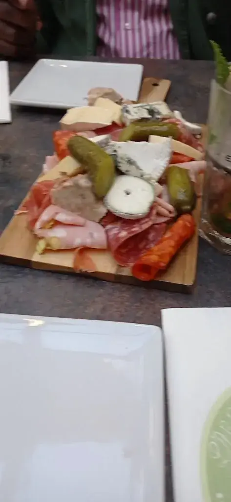 L'arbre Blanc_Pontoise_slider_image_2