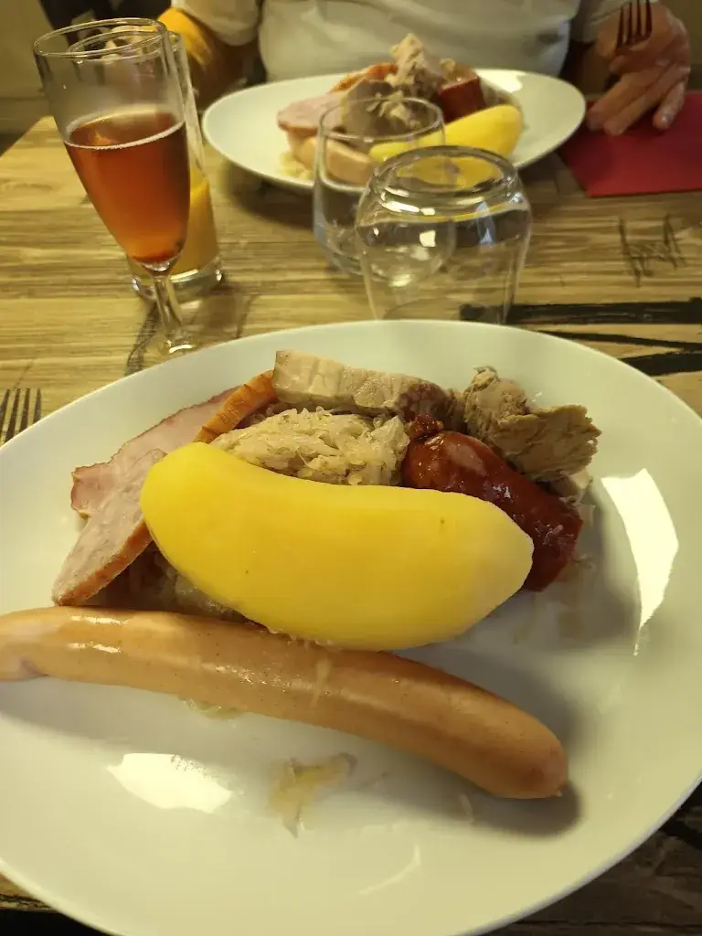 L' B' Café_Pontcarré_slider_image_3