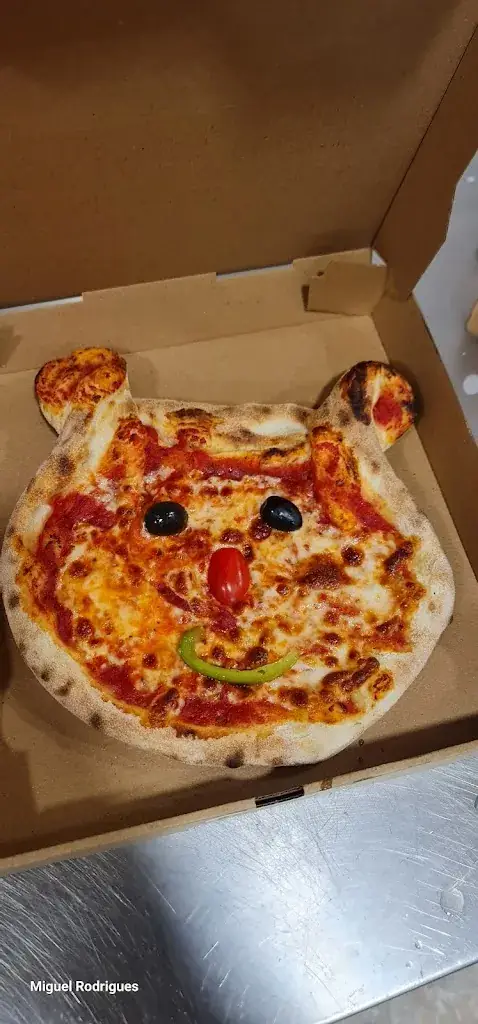 Miguel Rodrigues_Italiano Pesto Pizza_Pontcarré_review
