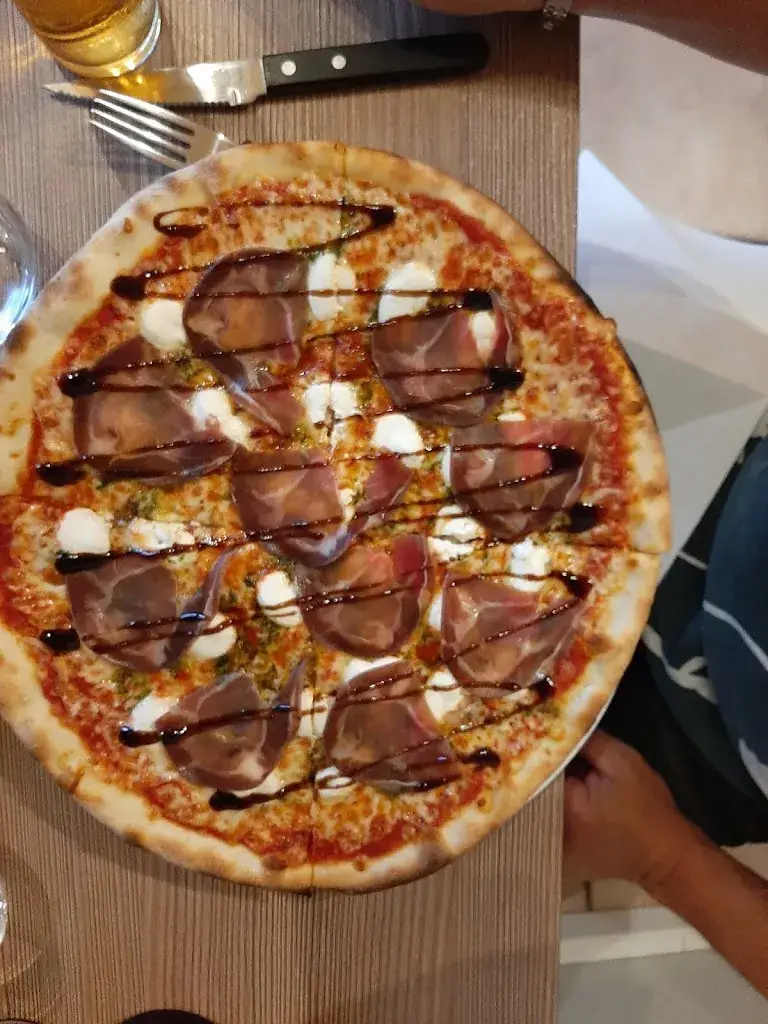 Elodie VOGEL BOIS_Chez Benji_Flaviac_review