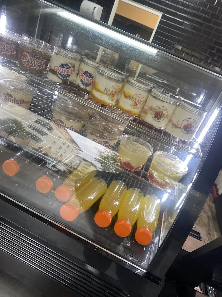 CAPTAIN MAGHREB_King Poulet Orly_Orly_review