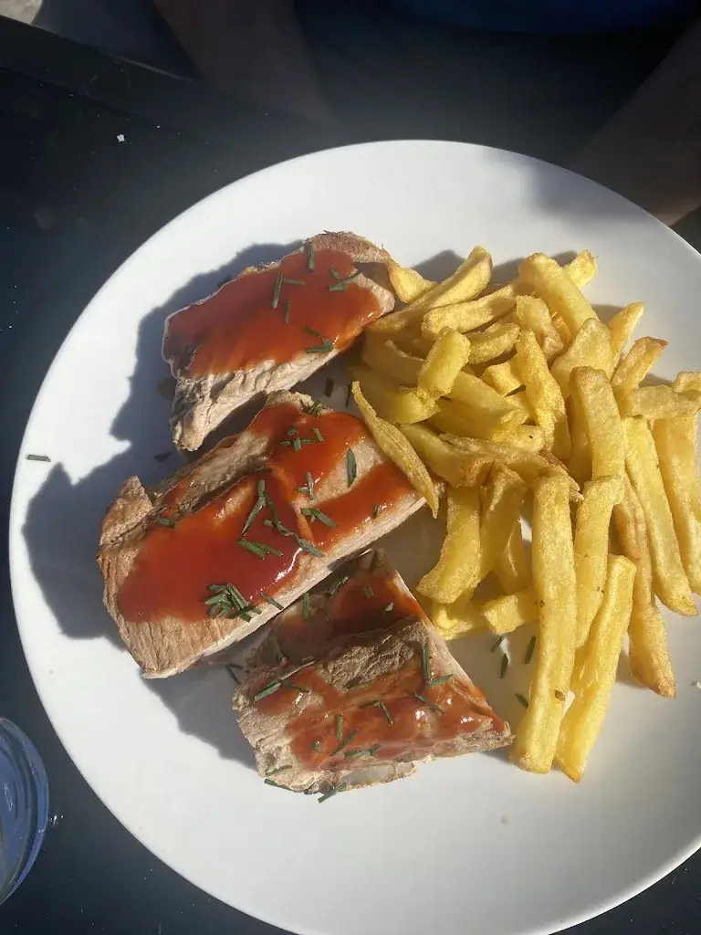 stephanie derian_La Maison Blanche_Rambouillet_review