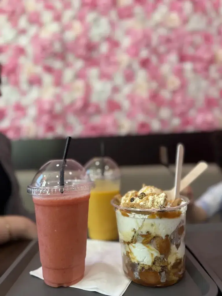 The Seventeen_Noisy-le-Sec_slider_image_2