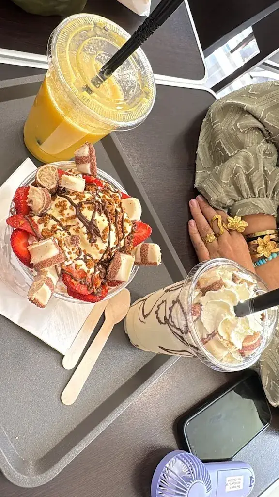 The Seventeen_Noisy-le-Sec_slider_image_3