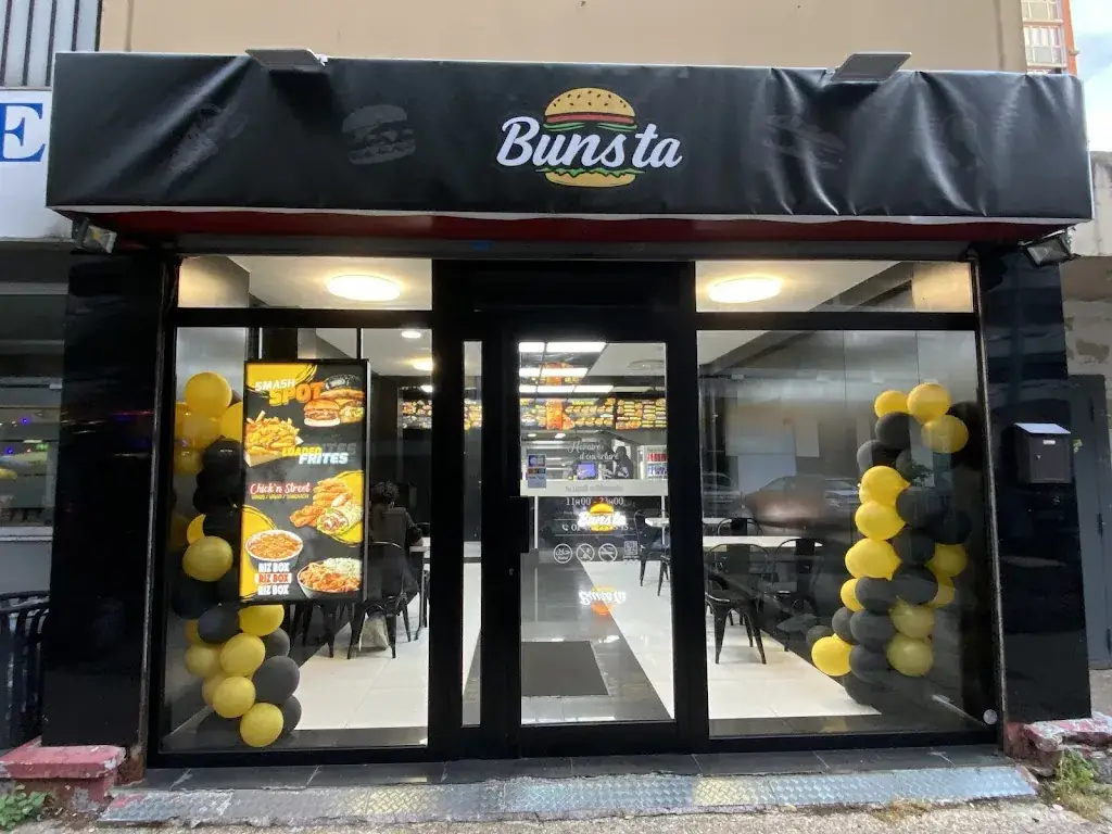 Bunsta restaurant in Noisy-le-Sec
