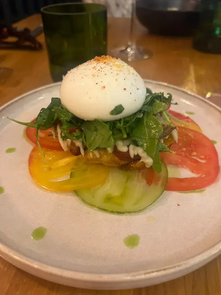 ThiagoFRV_CABANE_Nanterre_review