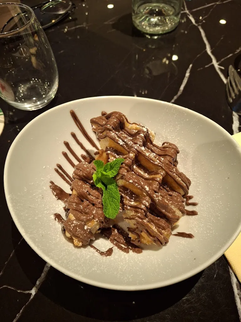 Aude Chartier_La Place_Nanterre_review