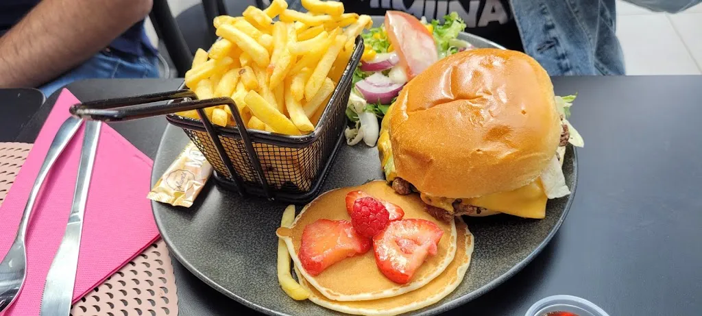 Menu_BRUNCH AND CAKES💕🧁- Nanterre_Nanterre_image_5