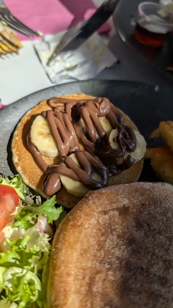 Menu_BRUNCH AND CAKES💕🧁- Nanterre_Nanterre_image_8