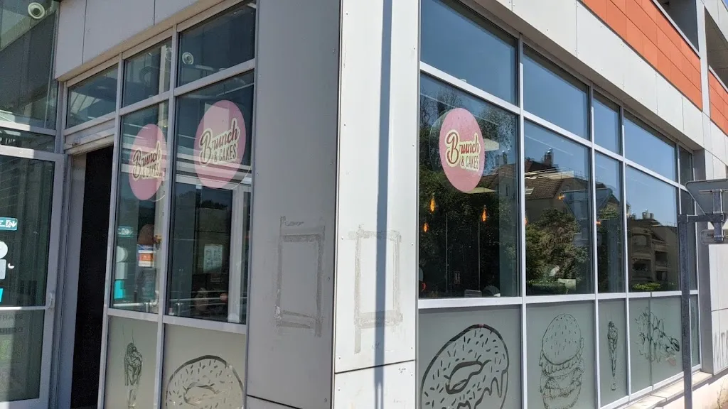 Ertan F_BRUNCH AND CAKES💕🧁- Nanterre_Nanterre_review