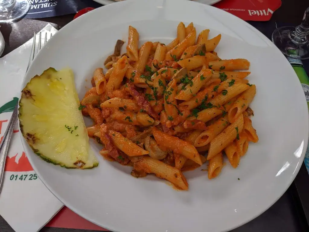 Pizzeria Torino_Nanterre_slider_image_3