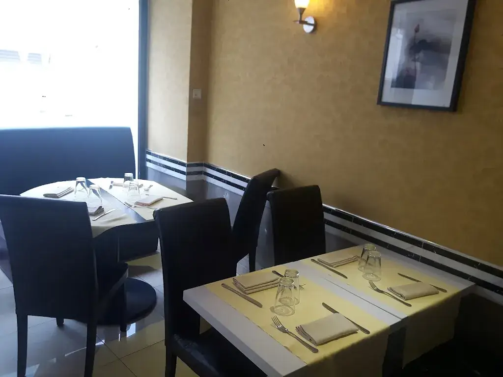 Au Petit Thaï_Nanterre_slider_image_3