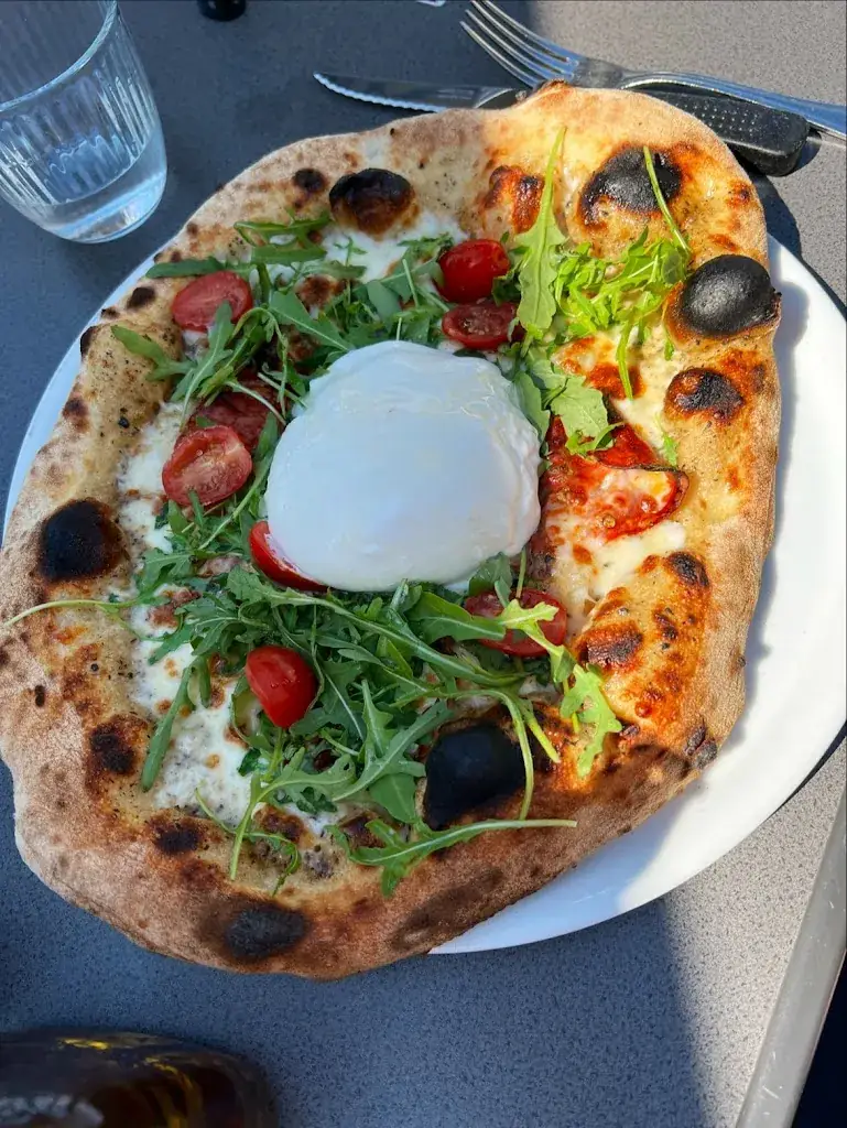 François Duchaussoy_Carmina_Nanterre_review