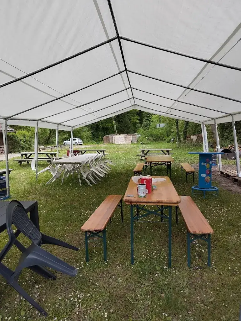 L’assiette Du 74 restaurant in Féternes