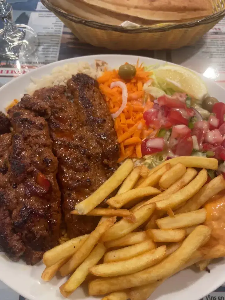 Aziza DAHBI_Pamukkale_Nanterre_review