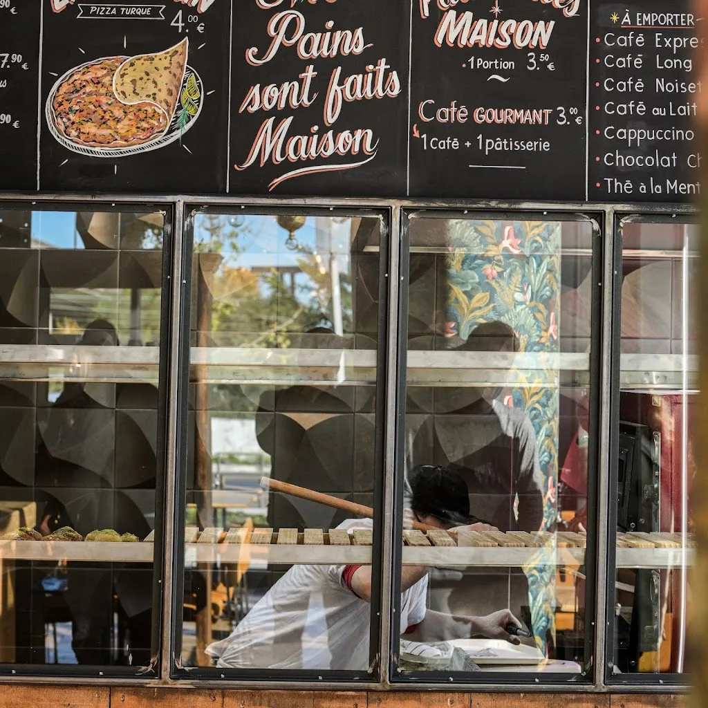 Menü_Istanbul Kitchen_Nanterre_Bild_1