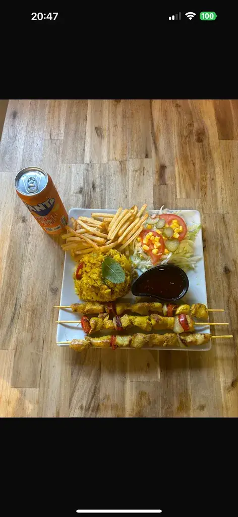 Saritta Boubou_Le 35 restaurant coffee_Nanterre_Bewertung