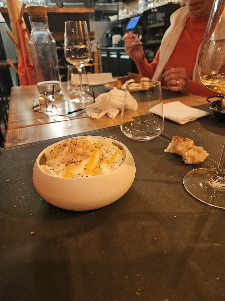 jean-luc salvignol_Tasca de Lisboa Plaisir_Plaisir_review