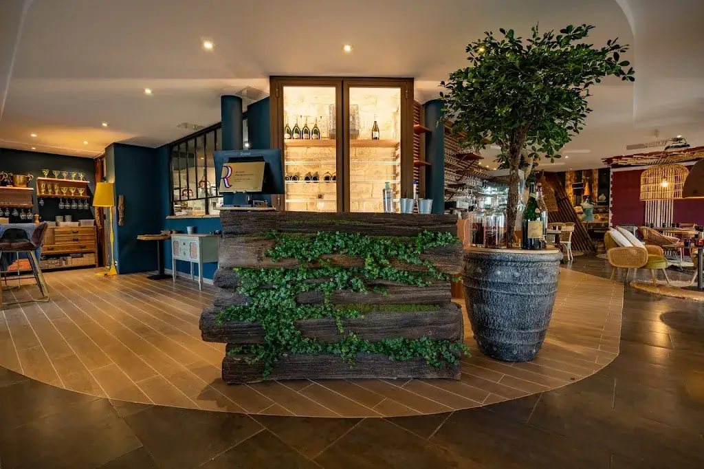 Caffe Moretti restaurant in Plaisir