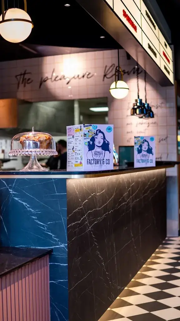 Factory & Co Plaisir_Plaisir_slider_image_1