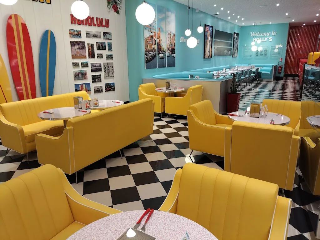 Holly's Diner Plaisir_Clayes-sous-Bois_slider_image_3