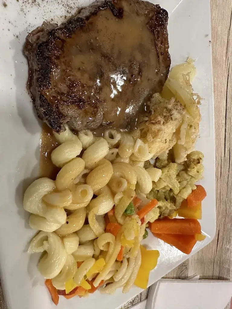 Joe istanbouli_FLUNCH PLAISIR_Plaisir_review