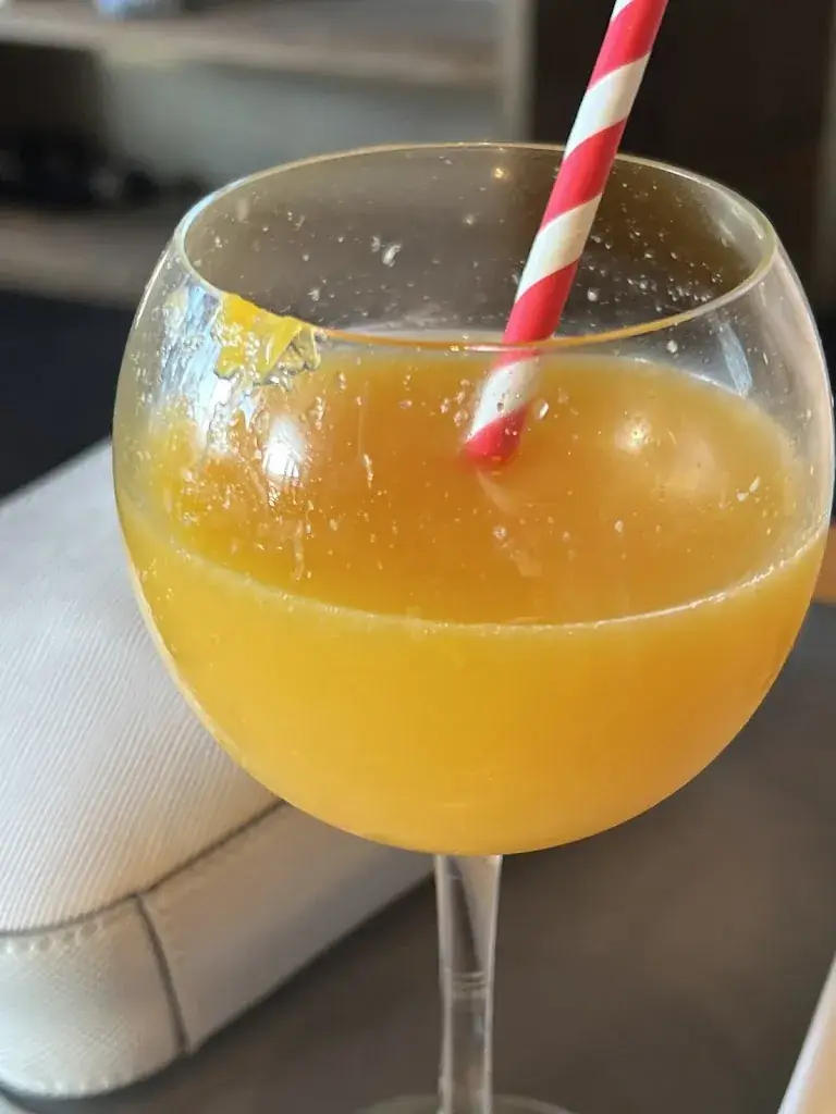 maha belhadri_AR PRETI - Crêperie Moderne Plaisir_Plaisir_recensione