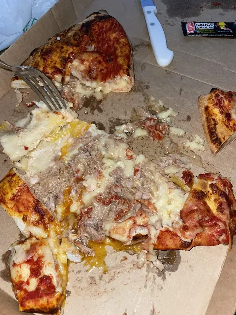 Napolitaine Pizza_Rebais_slider_image_3