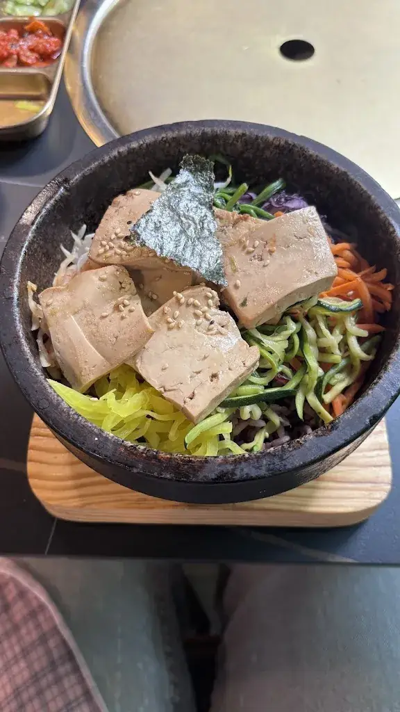 FinjaP (Finja Przewosnik)_Gangnam_Pantin_recensione