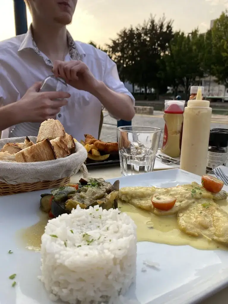 Emma Rodriguez_Brunello Restaurant Italien Pantin_Pantin_review