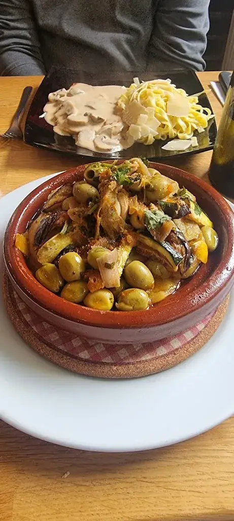 Le Gevaudan_Pantin_slider_image_2