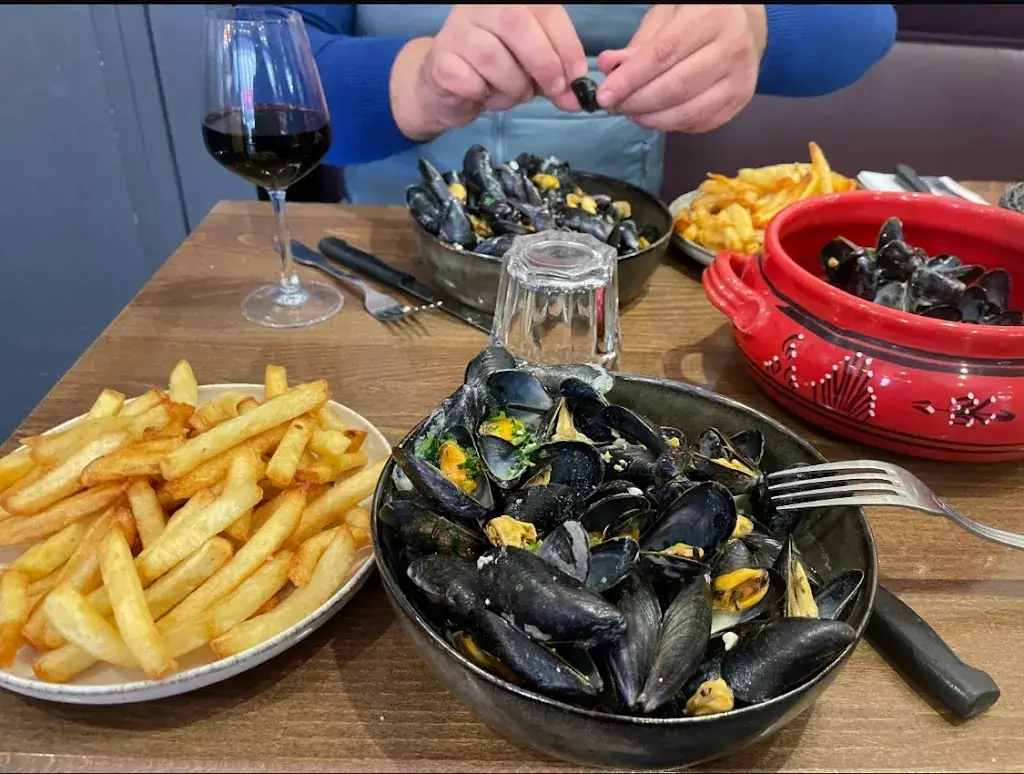 Les Moulins_Pantin_slider_image_3