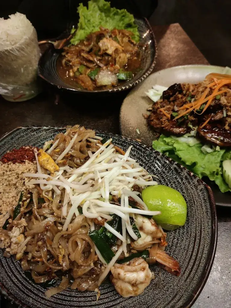 Lis Shani_Le Galanga - Pantin_Pantin_review