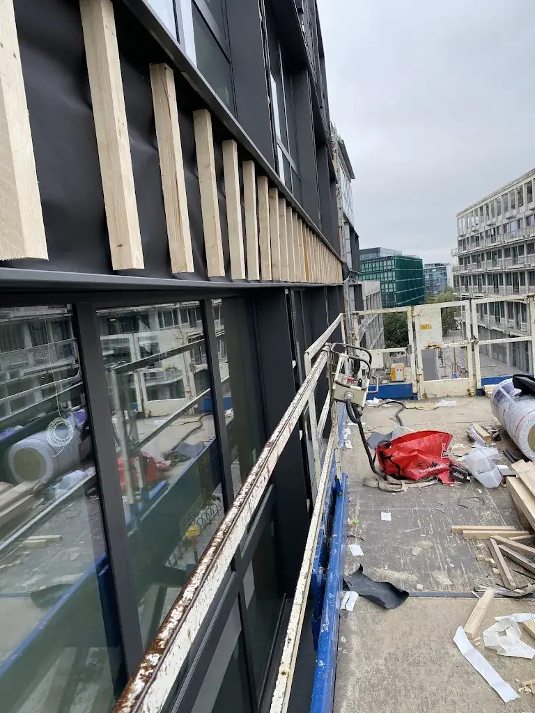 Promenade Du Canal_Pantin_slider_image_3